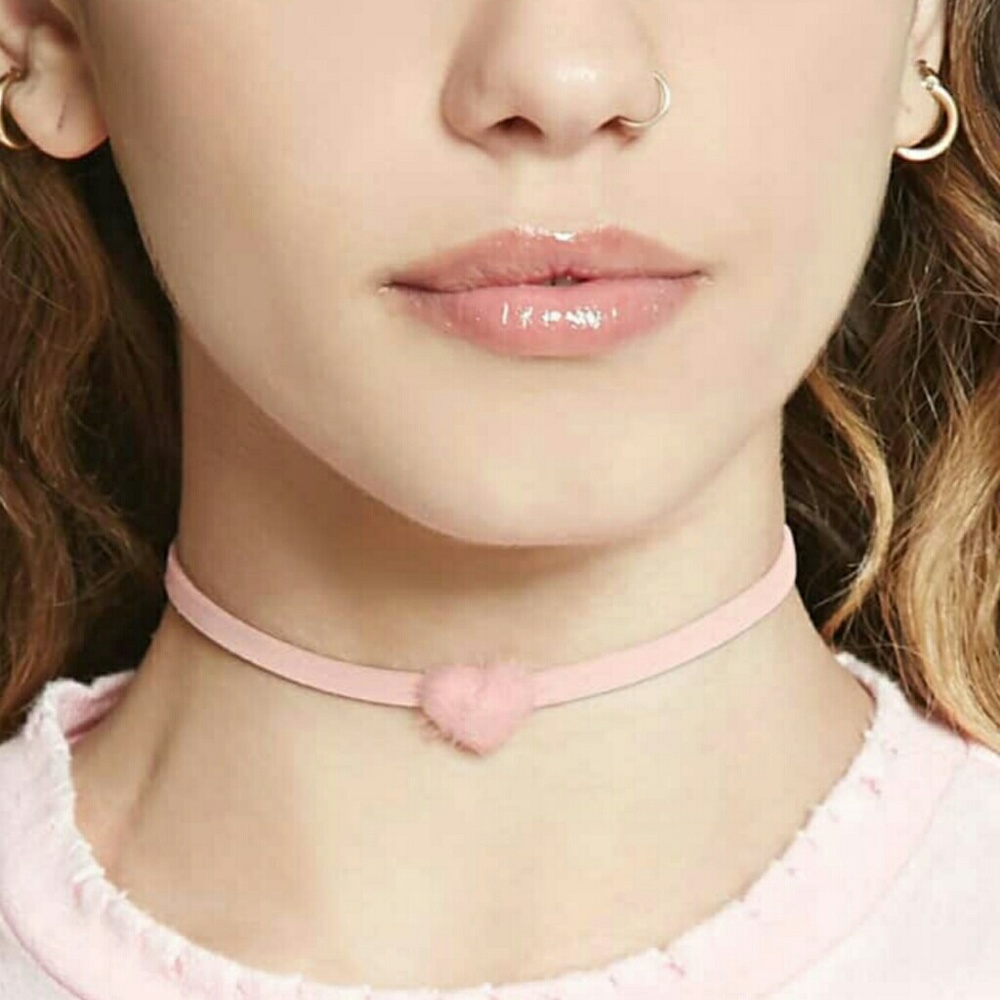 NIP Pink Fuzzy Heart Choker
